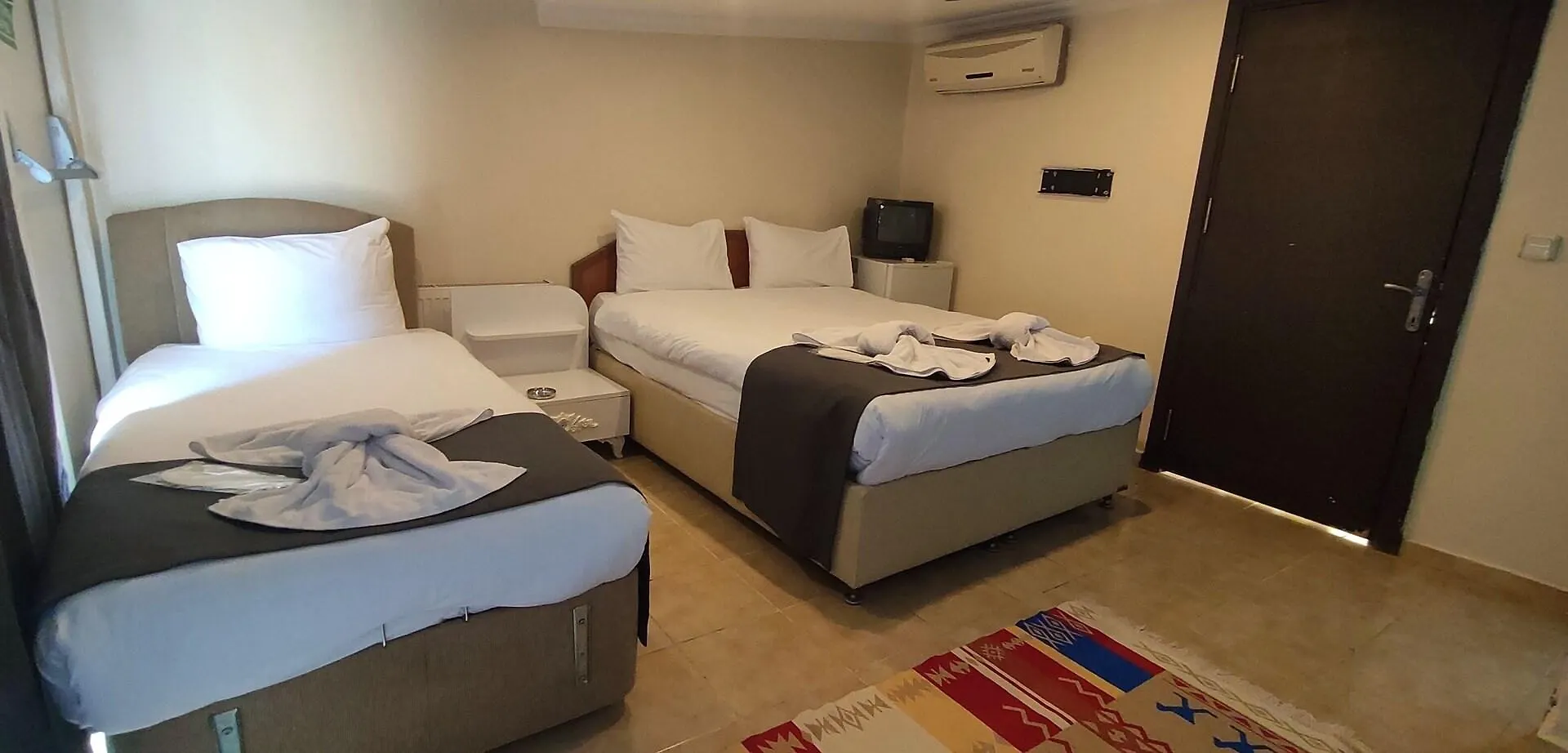 Sah Hotel イスタンブール 2*,